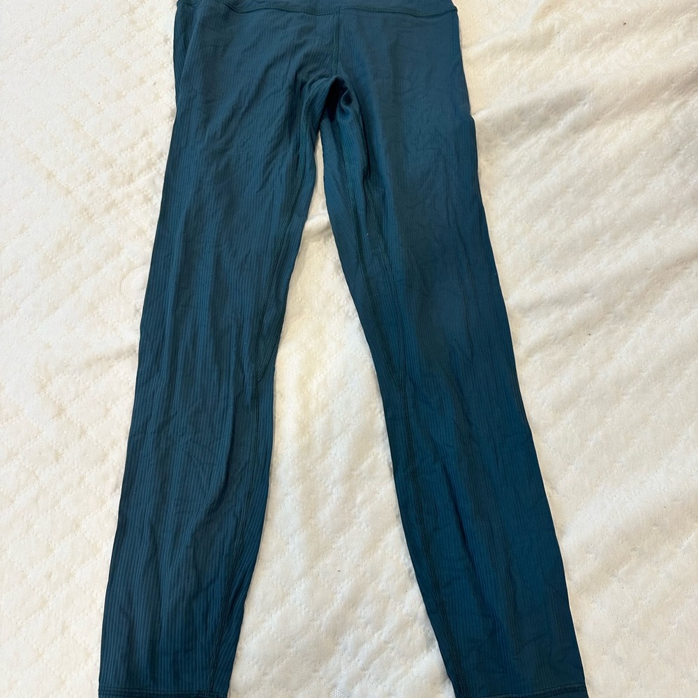 Lululemon ribbed Align Leggings